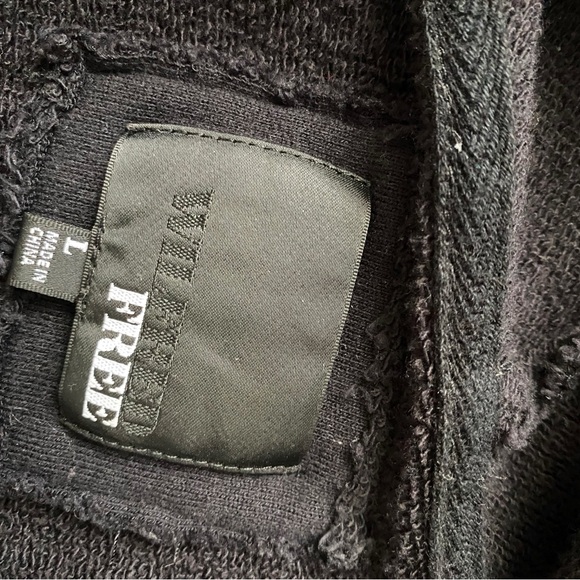 Wilfred Free Aritzia Sweater - Picture 3 of 4